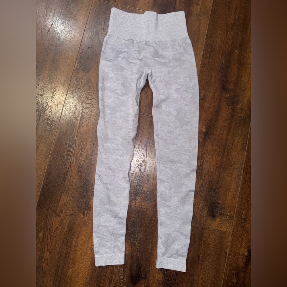 Gymshark Gray/lavender Camouflage Leggings